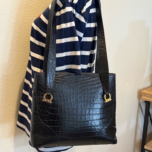 Vintage Salvatore Ferragamo Croc Embossed shoulder bag tote - Picture 2 of 13
